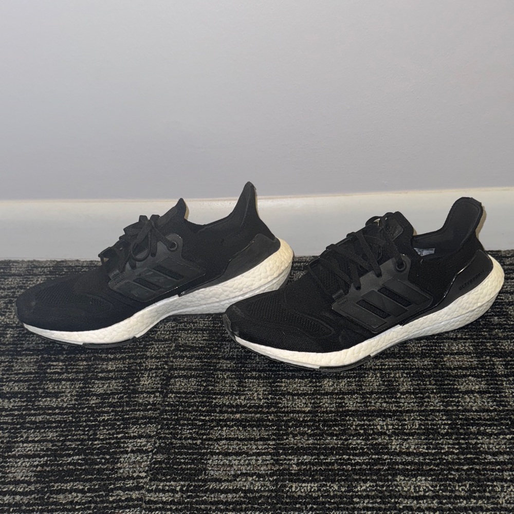 Adidas men’s ultraboost size 11